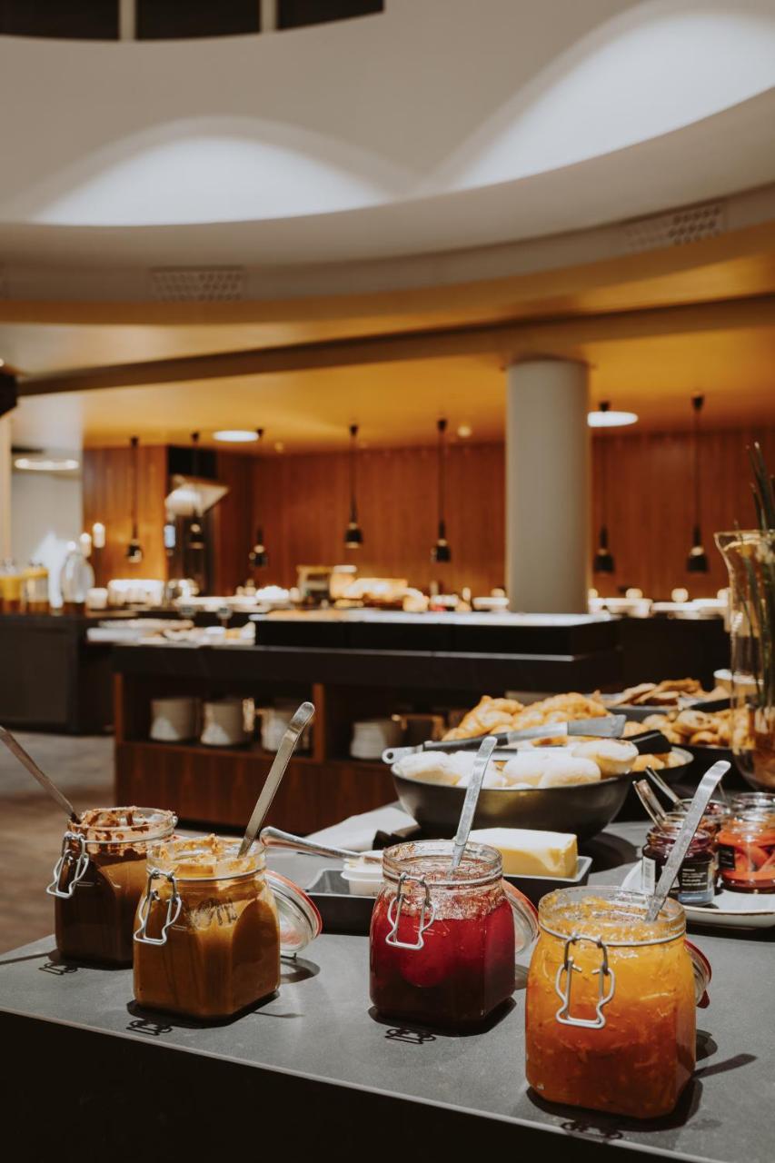Radisson Blu Saga Hotel, レイキャヴィーク エクステリア 写真